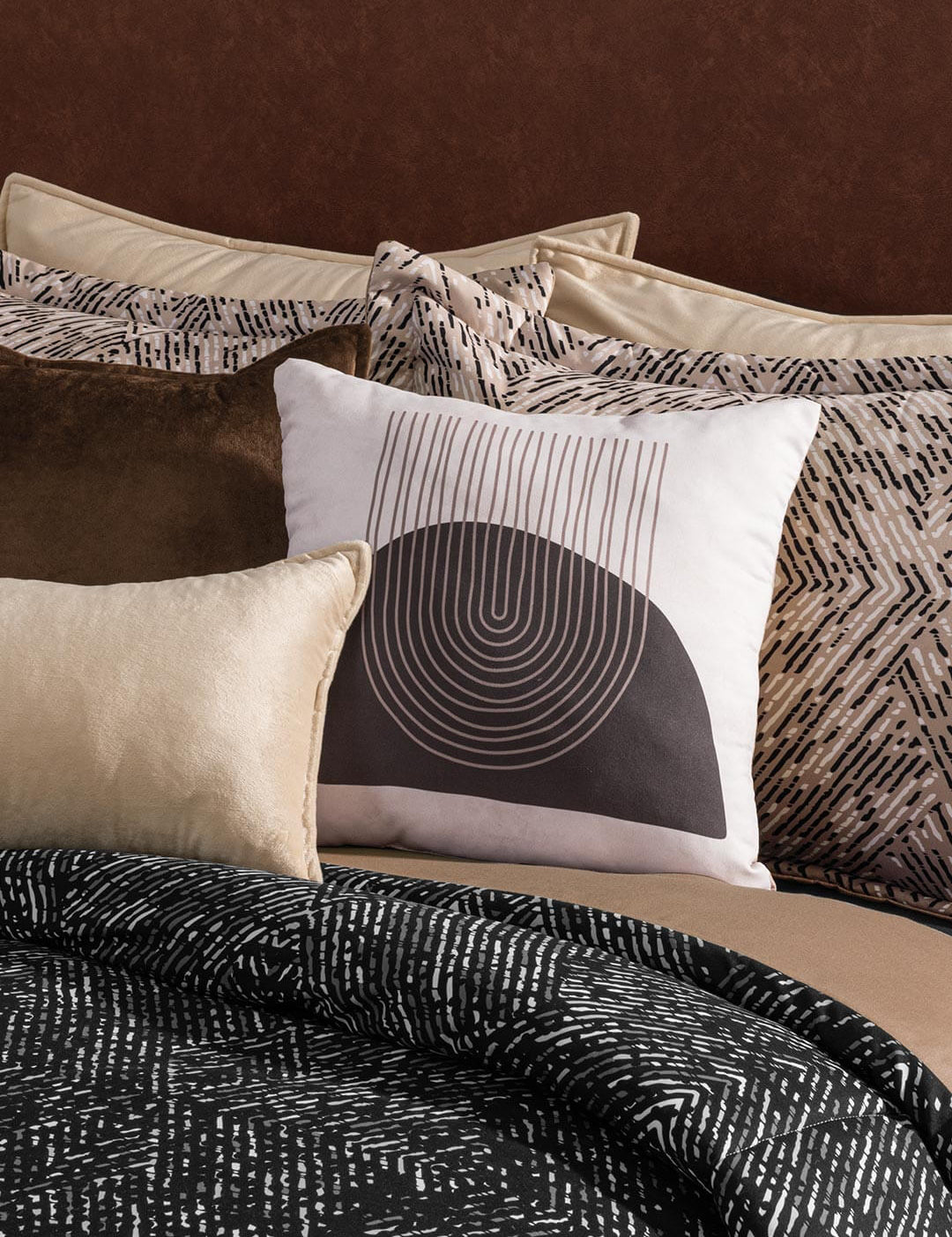 Juego de Edredon Zurich con un hermoso diseño color negro