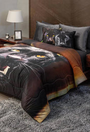 A modern bedroom features a bed dressed with bedding and the Cojín Estampado Black Panther by Intima Hogar, creating a bold look. The bed stands against a wood headboard beside a nightstand with lamp and clock, while a gray rug covers the floor.
