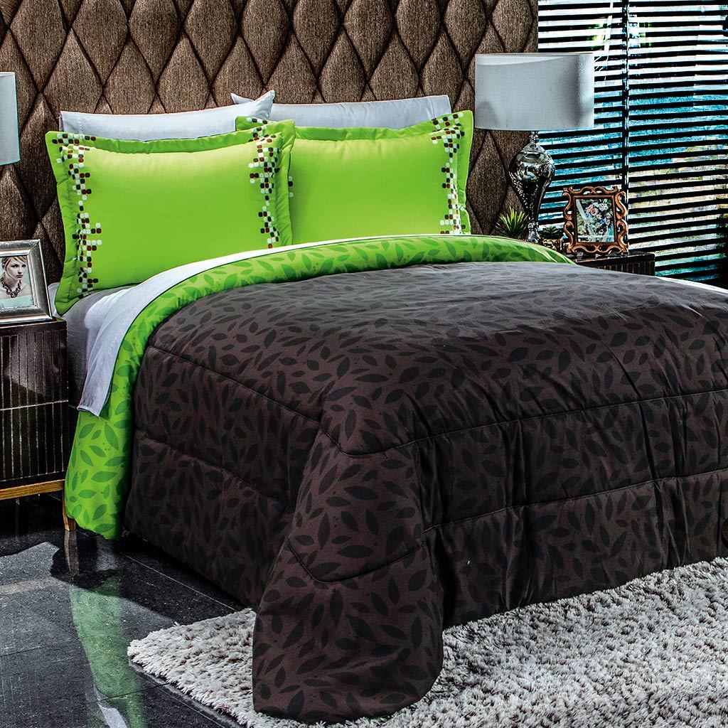 Vigo Comforter Set